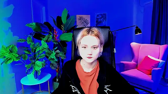 MicheleMarsh online show from April 8, 2026, 1:00 pm