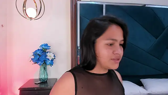 AprilMiiller online show from May 19, 2026, 1:06 pm