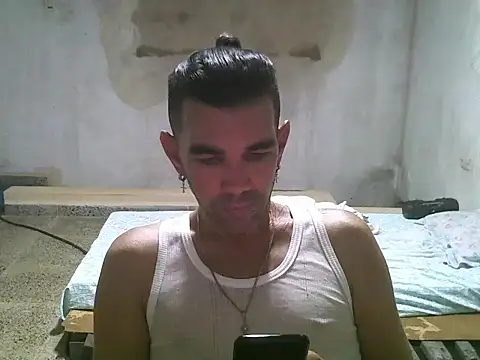 Brian8969 online show from April 8, 2026, 12:43 am