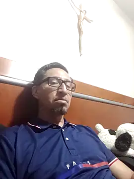 Snapshot of velvetblackcock chatting on June 10, 2026, 4:01 am velvetblackcock online show from June 10, 2026, 4:01 am