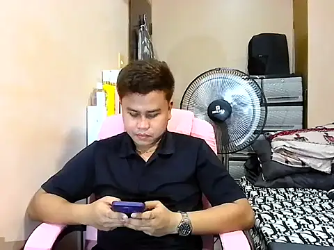 Snapshot of tipsy_butter chatting on June 15, 2026, 7:10 am tipsy butter online show from June 15, 2026, 7:10 am