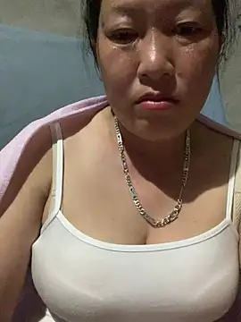 Snapshot of candy-beo chatting on May 9, 2026, 2:55 pm candy-beo online show from May 9, 2026, 2:55 pm