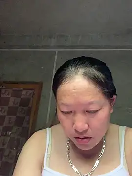 Snapshot of candy-beo chatting on May 19, 2026, 5:14 am candy-beo online show from May 19, 2026, 5:14 am