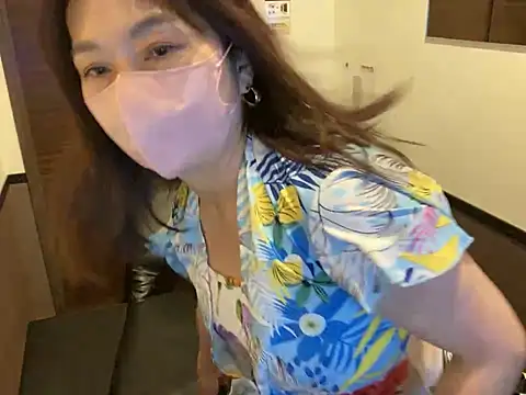 lemonade madame online show from June 12, 2026, 12:15 pm