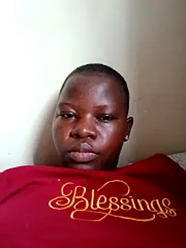 Snapshot of ebonqueen chatting on April 17, 2026, 3:26 pm ebonqueen online show from April 17, 2026, 3:26 pm