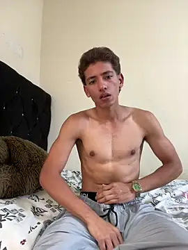 Snapshot of Gaby1823 chatting on April 13, 2026, 5:40 pm Gaby1823 online show from April 13, 2026, 5:40 pm