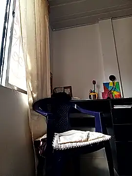 Snapshot of Leticia_Hinkley_ chatting on April 22, 2026, 2:07 pm Leticia Hinkley online show from April 22, 2026, 2:07 pm