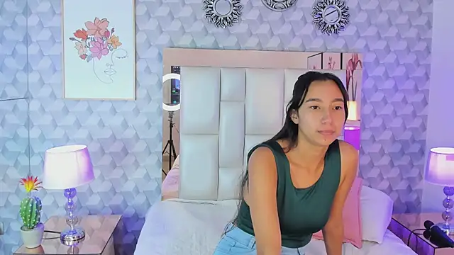 Snapshot of Amber_Ashfang chatting on April 24, 2026, 9:56 am Amber Ashfang online show from April 24, 2026, 9:56 am
