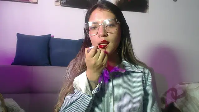 Snapshot of hannajonnes1 chatting on April 6, 2026, 11:38 pm hannajonnes1 online show from April 6, 2026, 11:38 pm