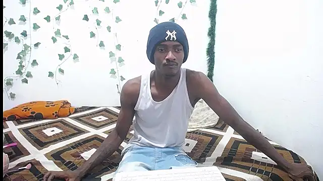 skey 12 online show from April 12, 2026, 5:01 am