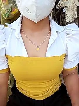 Snapshot of minachao121 chatting on April 5, 2026, 9:17 am minachao121 online show from April 5, 2026, 9:17 am