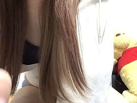 himari 0915 online show from April 23, 2026, 1:57 pm