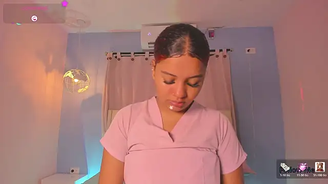 Snapshot of sweetkimmie_ chatting on May 15, 2026, 12:34 pm sweetkimmie online show from May 15, 2026, 12:34 pm