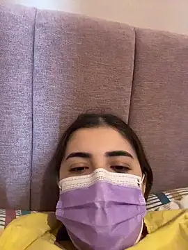 AnnieCartier online show from April 18, 2026, 7:56 am