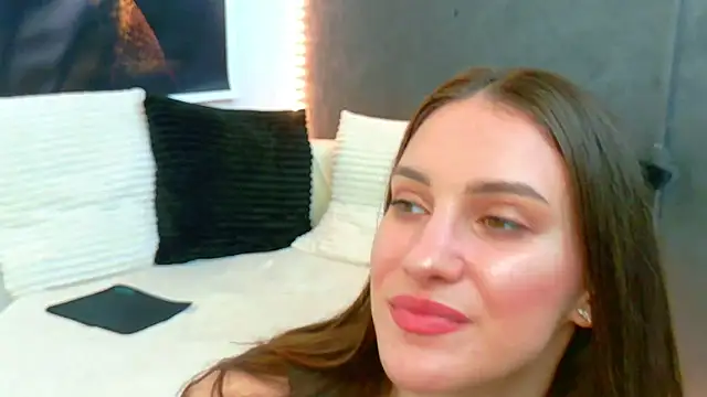 Amira a online show from June 25, 2026, 5:12 am