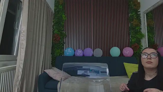 JasminSunset online show from April 16, 2026, 7:58 pm