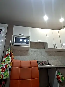 LaliaMia online show from November 18, 2025, 2:54 pm