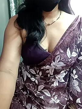 Snapshot of flora-jasmine-telugu chatting on June 28, 2026, 1:39 pm flora-jasmine-telugu online show from June 28, 2026, 1:39 pm
