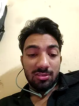 ItsPlayboy031 online show from May 5, 2026, 5:43 pm