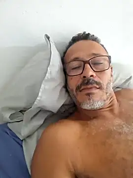 paizao1977brazil online show from April 6, 2026, 3:35 pm