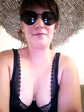 Maggie38 online show from July 24, 2026, 12:36 pm
