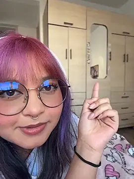 Snapshot of ZoeyDoll_ chatting on June 10, 2026, 9:57 pm ZoeyDoll online show from June 10, 2026, 9:57 pm