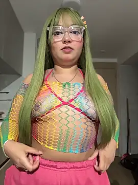 ZoeyDoll  online show from June 19, 2026, 11:19 pm