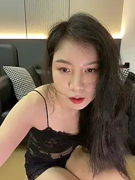 Snapshot of HY-QIAN chatting on July 3, 2026, 12:22 pm HY-QIAN online show from July 3, 2026, 12:22 pm