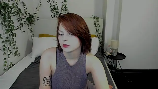 Charlotte Stee online show from June 24, 2026, 1:59 am