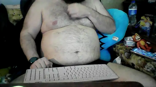 Snapshot of BriTheTopBear chatting on May 21, 2026, 12:28 am BriTheTopBear online show from May 21, 2026, 12:28 am