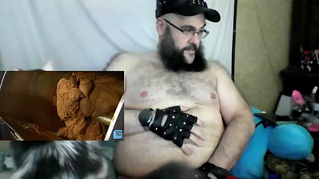 BriTheTopBear online show from June 13, 2026, 11:46 pm