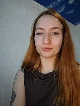 Snapshot of LeonaFox chatting on May 15, 2026, 3:41 pm LeonaFox online show from May 15, 2026, 3:41 pm