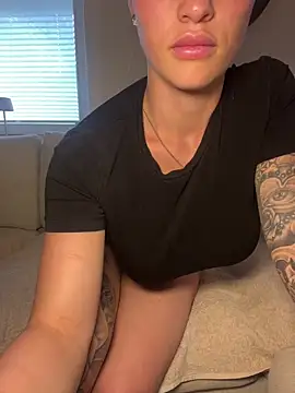 Snapshot of cocoj_ chatting on June 21, 2026, 7:16 pm cocoj online show from June 21, 2026, 7:16 pm