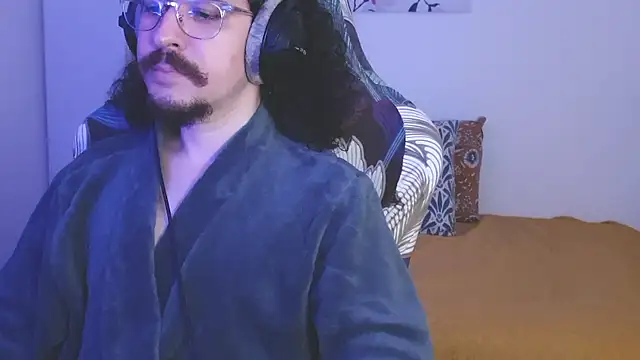 okakox online show from April 28, 2026, 6:02 pm