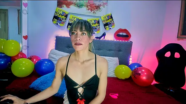 Snapshot of Lorena_sweet33 chatting on June 20, 2026, 1:58 pm Lorena sweet33 online show from June 20, 2026, 1:58 pm