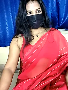 Snapshot of Hot_Alicee chatting on May 8, 2026, 6:35 pm Hot Alicee online show from May 8, 2026, 6:35 pm