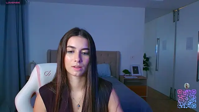 Snapshot of Angel_Dean chatting on May 21, 2026, 7:21 pm Angel Dean online show from May 21, 2026, 7:21 pm