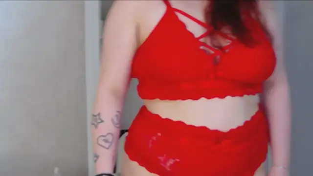BelladonnaRed online show from May 10, 2026, 3:23 am