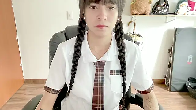  Oxxme online show from June 1, 2026, 3:47 pm
