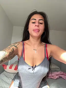 Snapshot of lunasex06 chatting on May 15, 2026, 1:40 pm lunasex06 online show from May 15, 2026, 1:40 pm