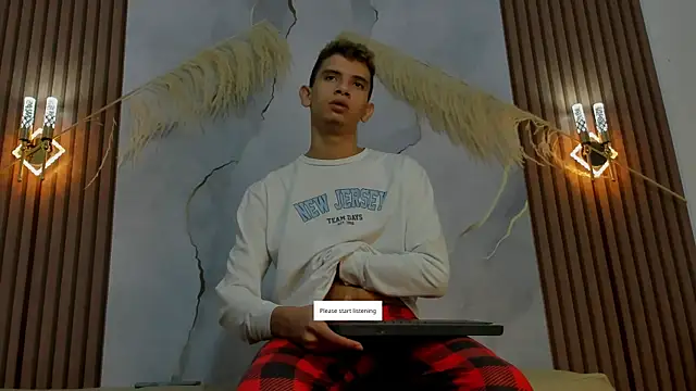 Snapshot of Ethanhot_os chatting on April 22, 2026, 7:04 pm Ethanhot os online show from April 22, 2026, 7:04 pm