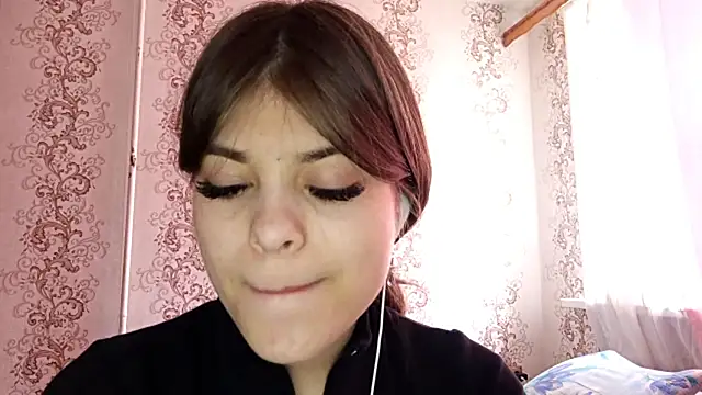 Mialikesun online show from May 13, 2026, 10:01 am