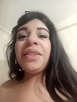 Solange 686 online show from May 7, 2026, 3:39 pm