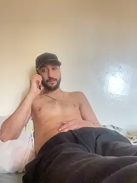 Snapshot of legende59 chatting on May 22, 2026, 2:12 pm legende59 online show from May 22, 2026, 2:12 pm