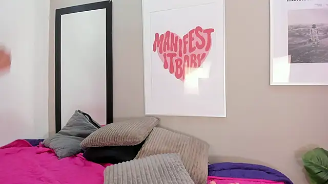 Noha Xd online show from April 21, 2026, 10:12 pm