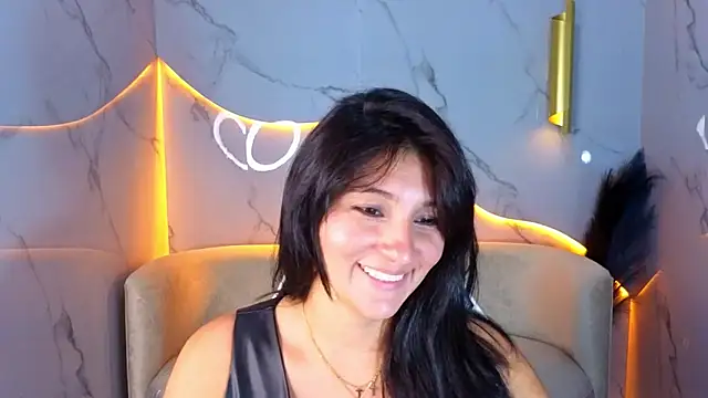 Alisson tx  online show from April 15, 2026, 8:53 pm