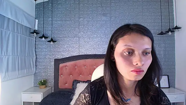 ahmy  online show from April 7, 2026, 3:18 am