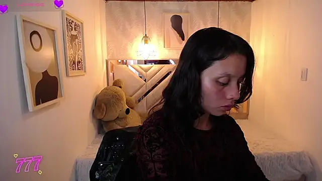 Snapshot of ahmy_ chatting on May 8, 2026, 7:52 pm ahmy online show from May 8, 2026, 7:52 pm