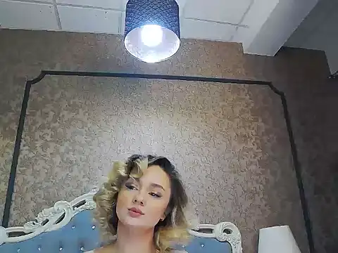 Ivy Quin online show from April 10, 2026, 3:56 am