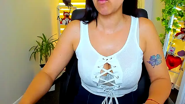 Tianniaa online show from June 18, 2026, 9:36 am
